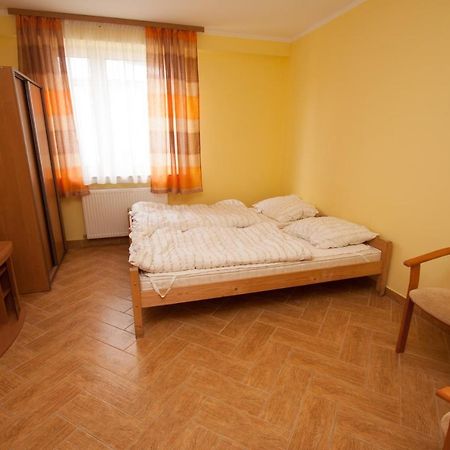 Dom Wczasowy Alka Dziwnow Exterior photo